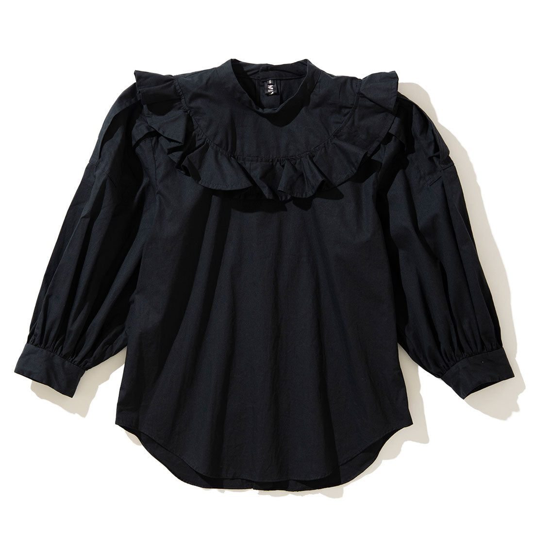ミヤオ MIYAO フリルフラップ付きブラウス(Blouse with ruffled flaps) (ブラック) ブラック