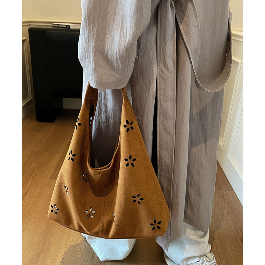 ミニミニストア miniministore 花柄カットスエード調トートバッグポーチ付 (キャメル) キャメル