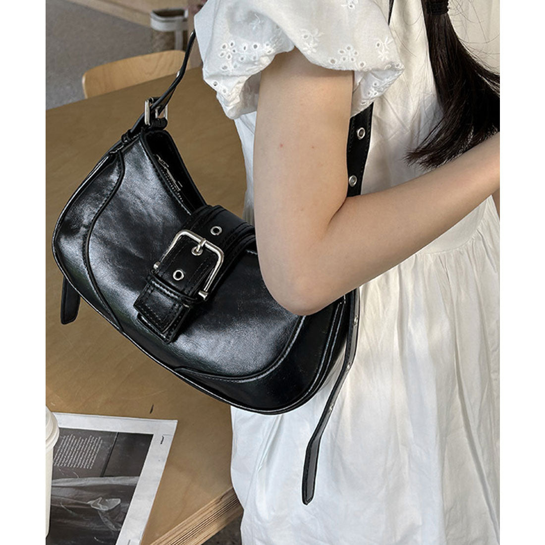 ホーボーバッグ 韓国 ハーフムーンバッグ ブラック