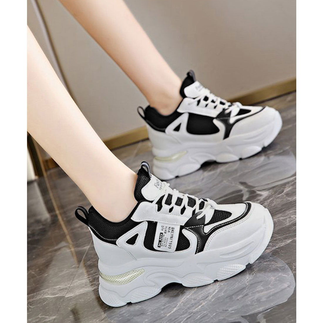 厚底ダッドスニーカー ボリューム感 美脚,ブラック