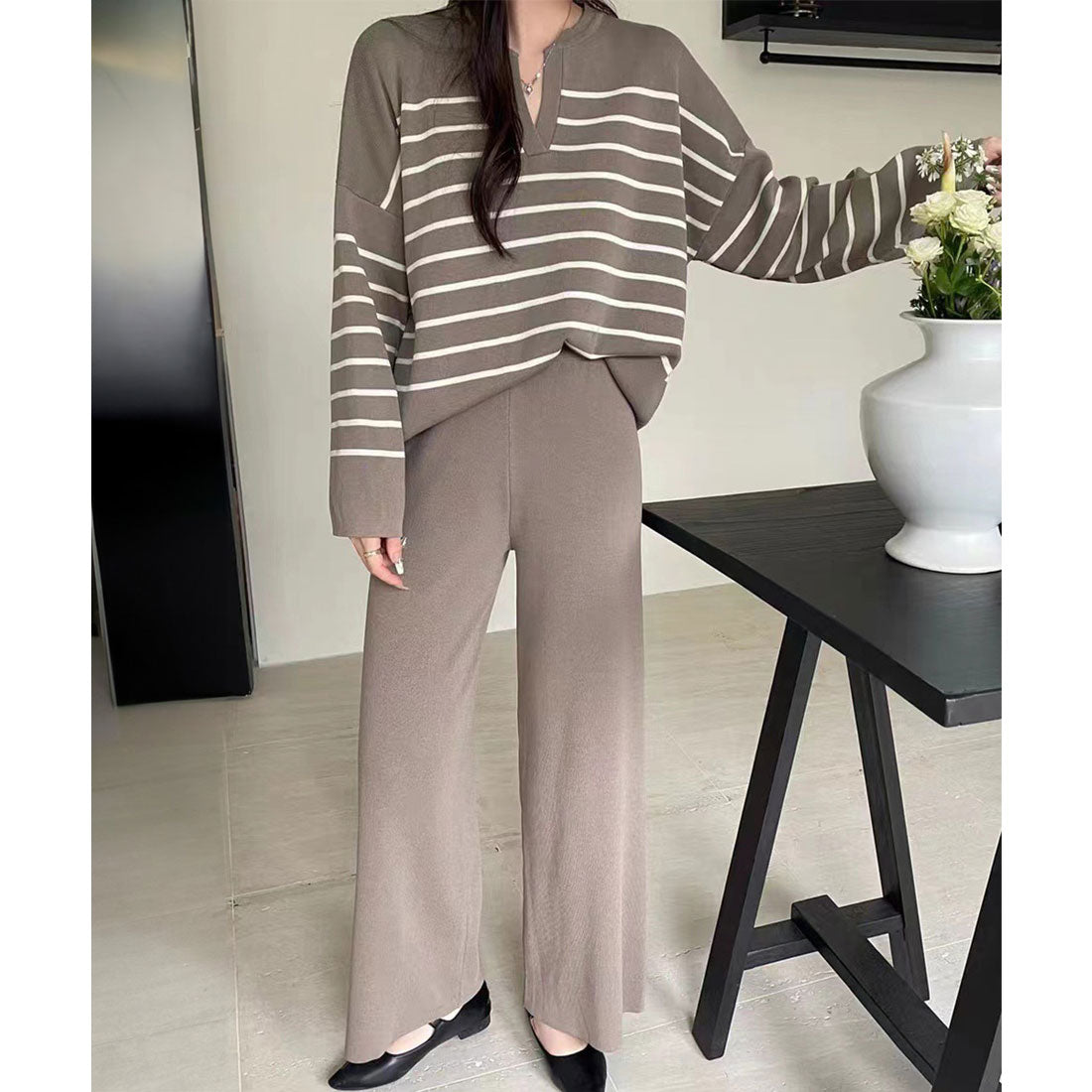 ニットセットアップ トップスパンツセット ベージュ