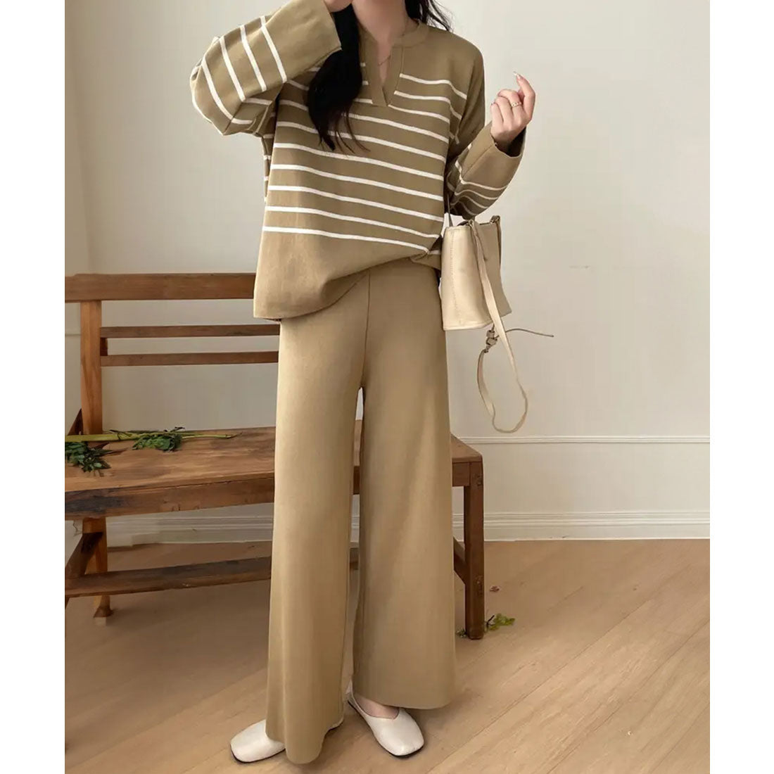 ニットセットアップ トップスパンツセット ベージュ