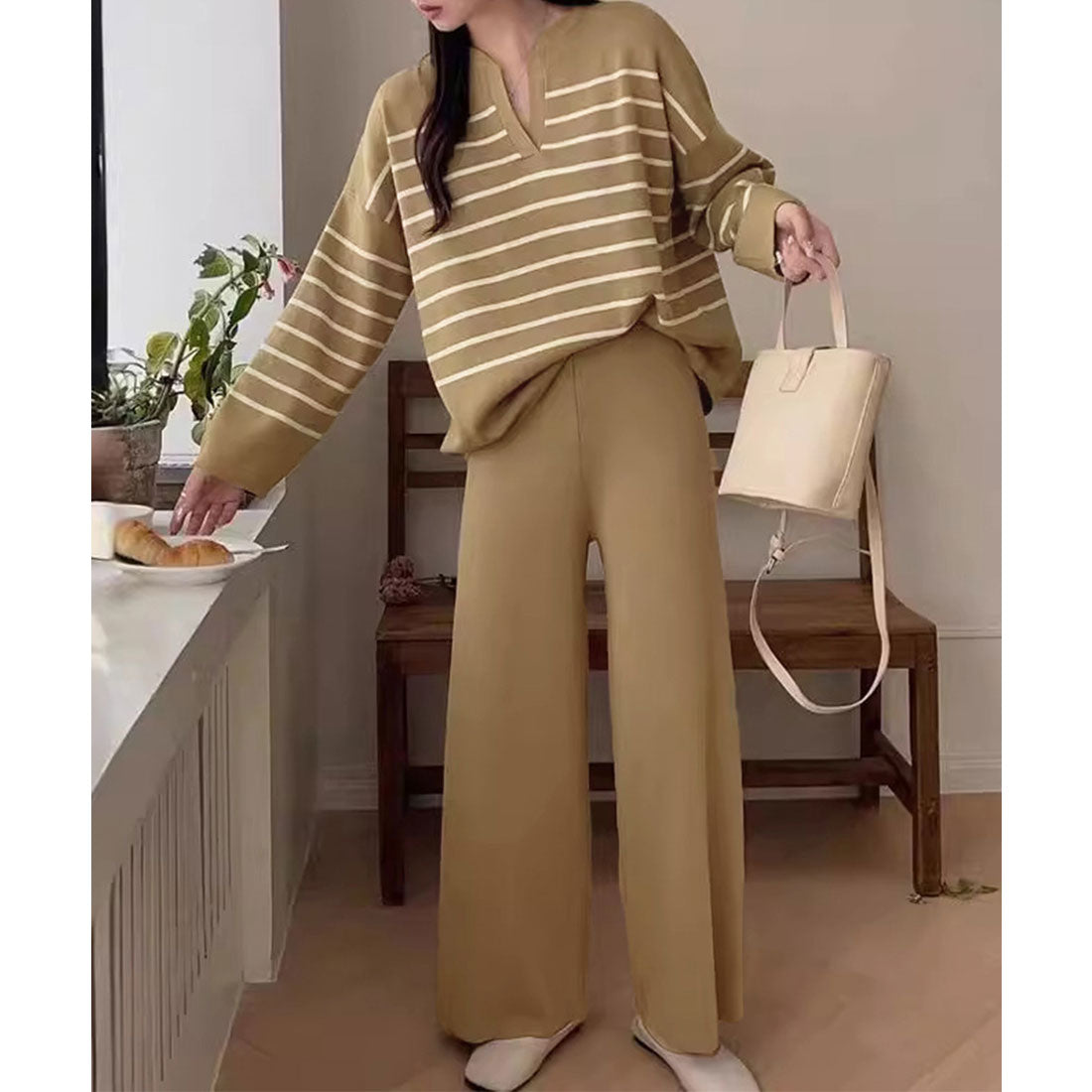 ニットセットアップ トップスパンツセット ベージュ