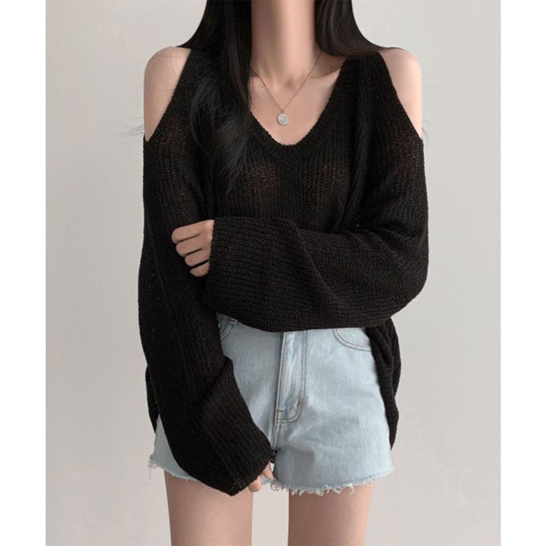 Shoulder-exposing knit women's V-neck