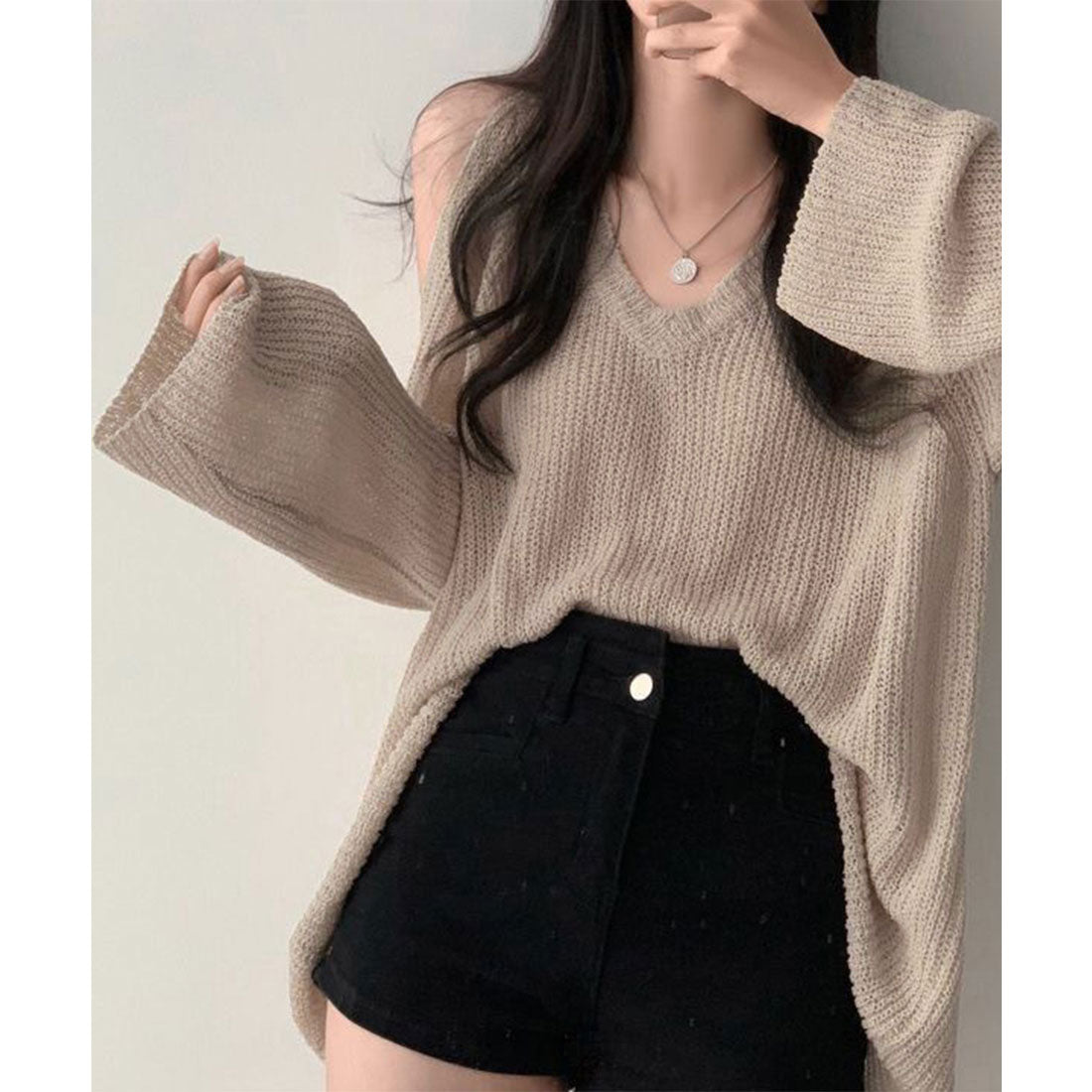 Shoulder-exposing knit women's V-neck