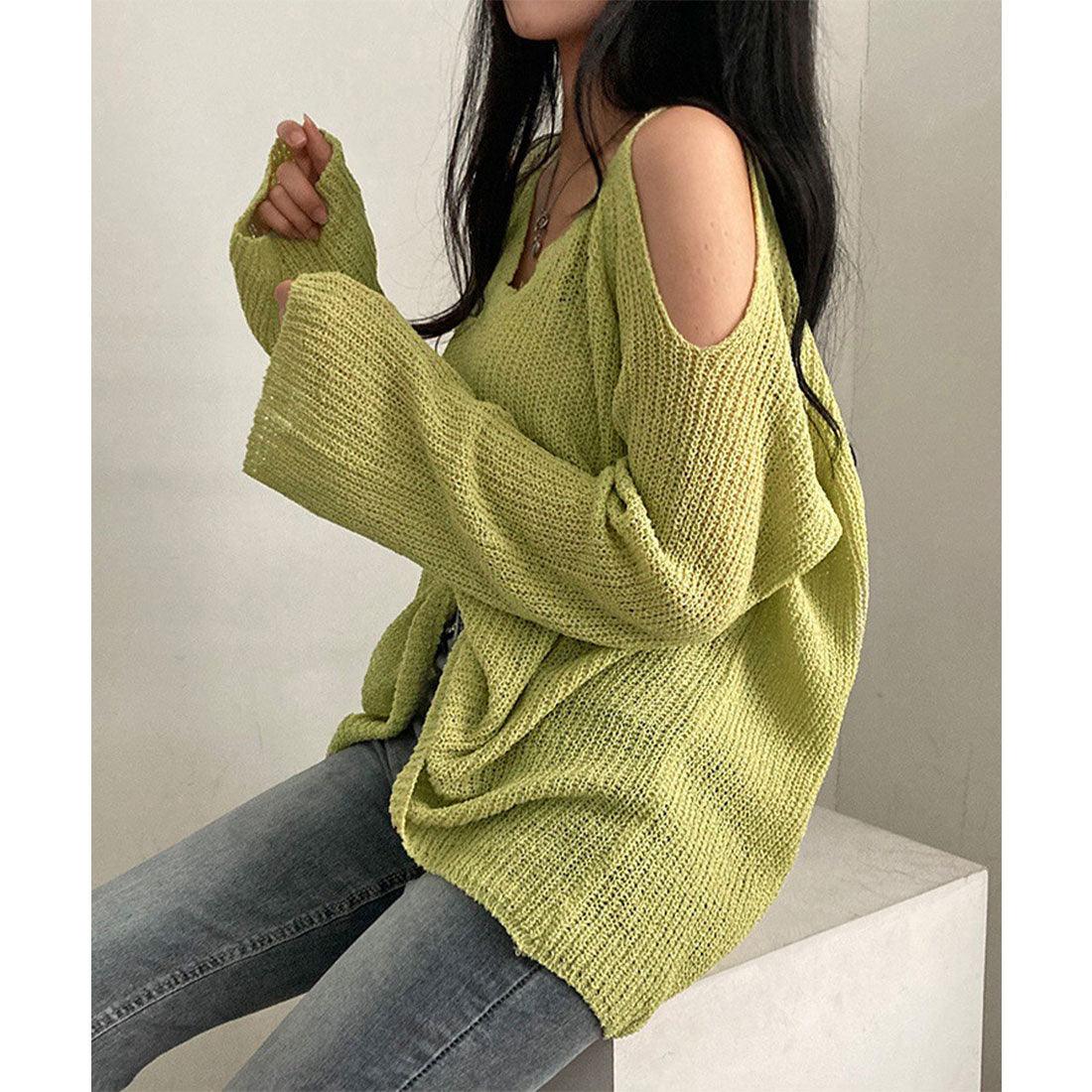 Shoulder-exposing knit women's V-neck