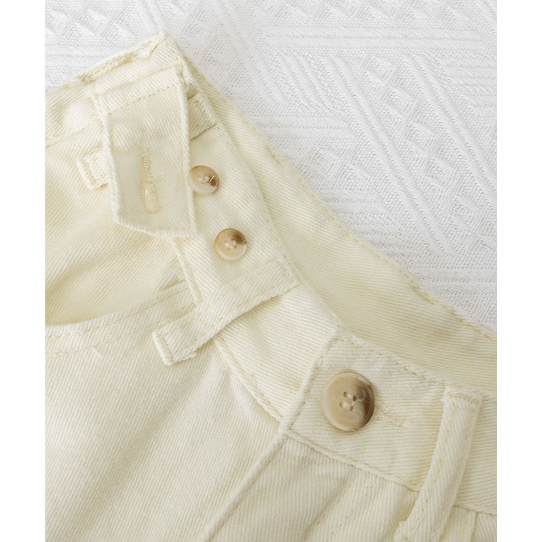 ミニミニストア miniministore ハイウエストデニムパンツ ウエストボタン (アイボリー) アイボリー