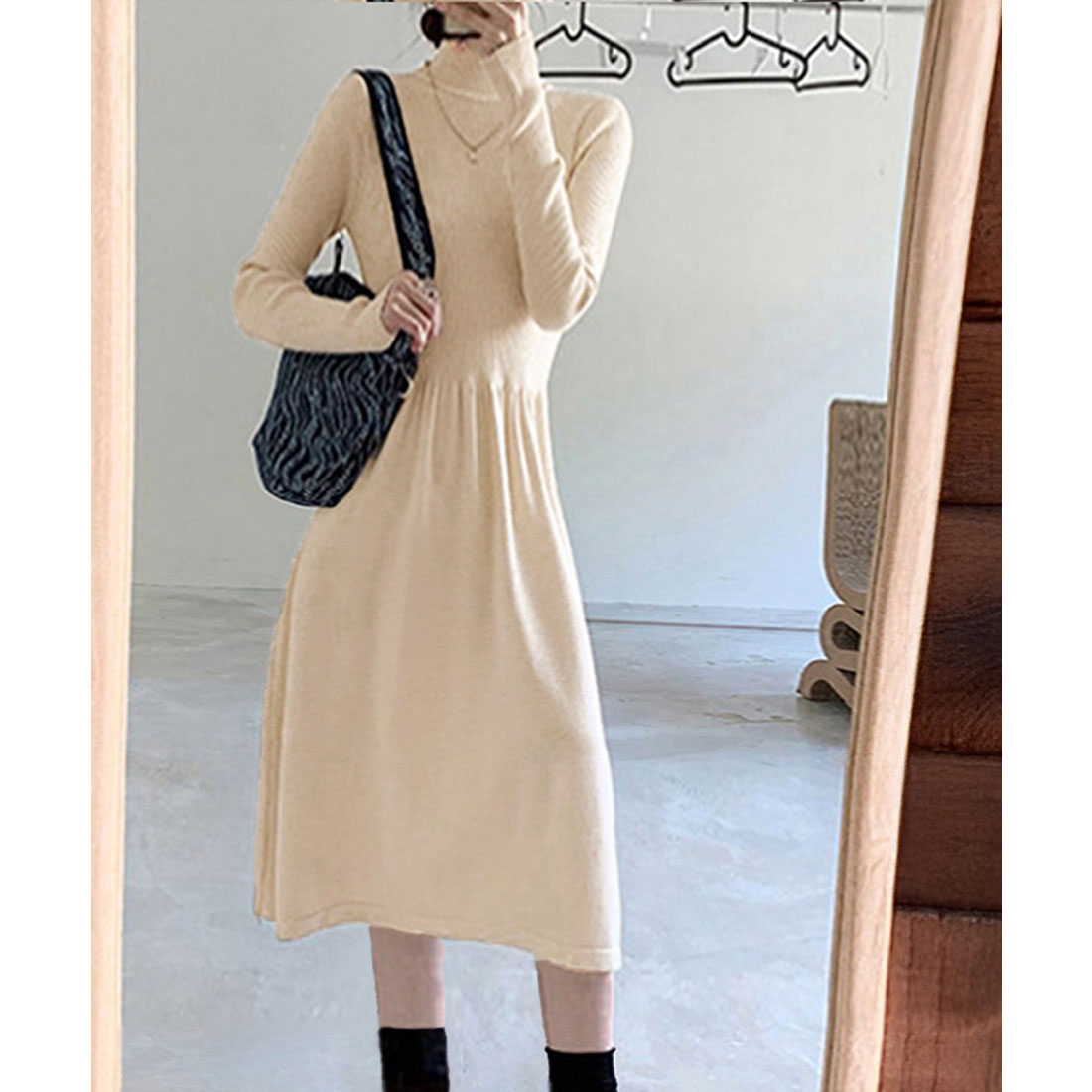 ミニミニストア miniministore ミドル丈ニットワンピースハイネックワンピ (ベージュ) ベージュ