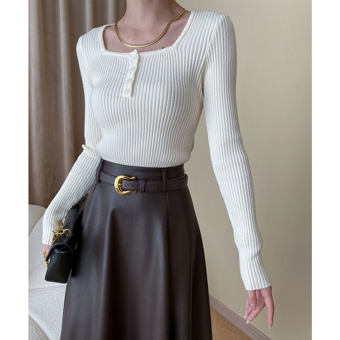 ニットトップス スクエアネック 無地 ピンクベージュ