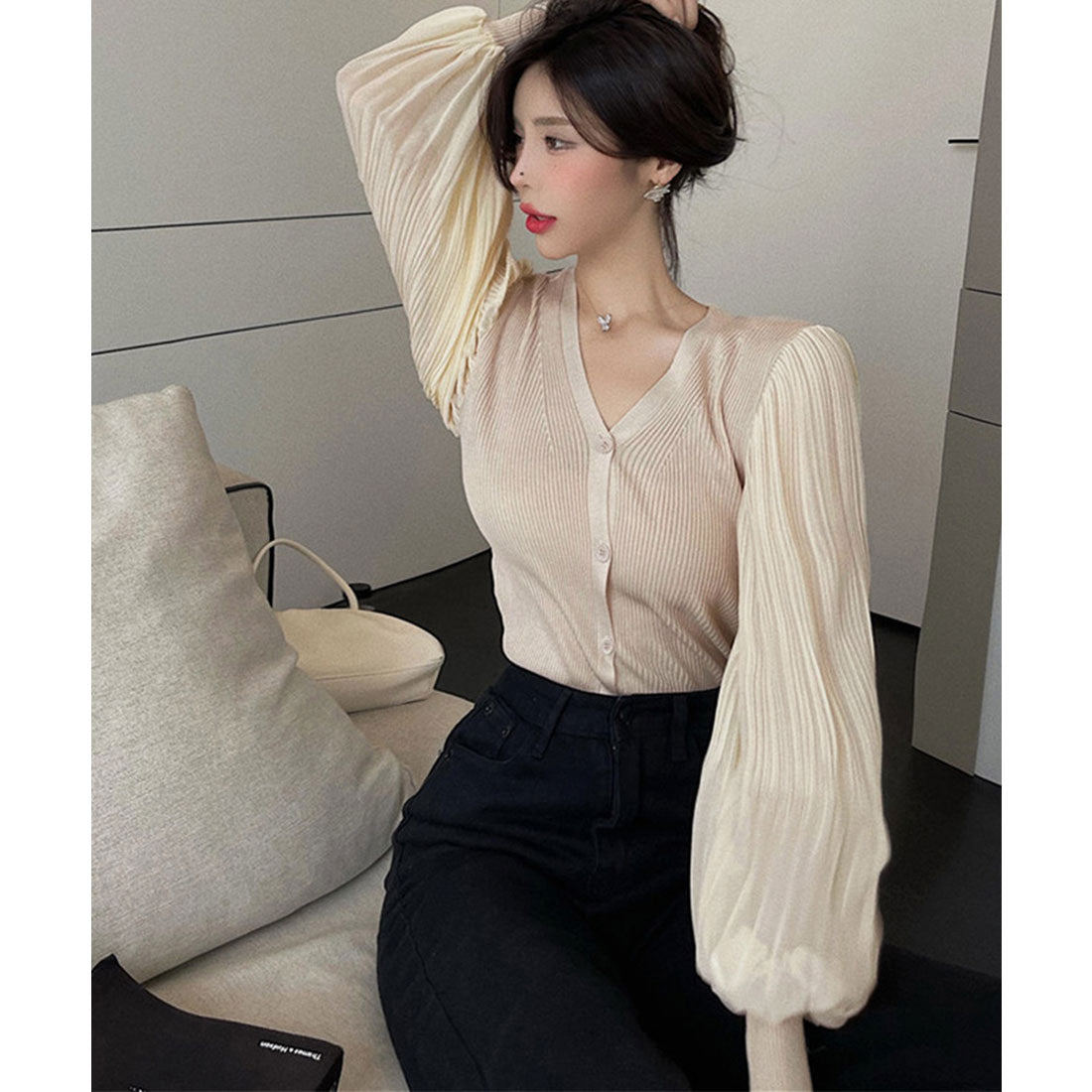 ニットカーディガンボリューム袖Vネック ブラック