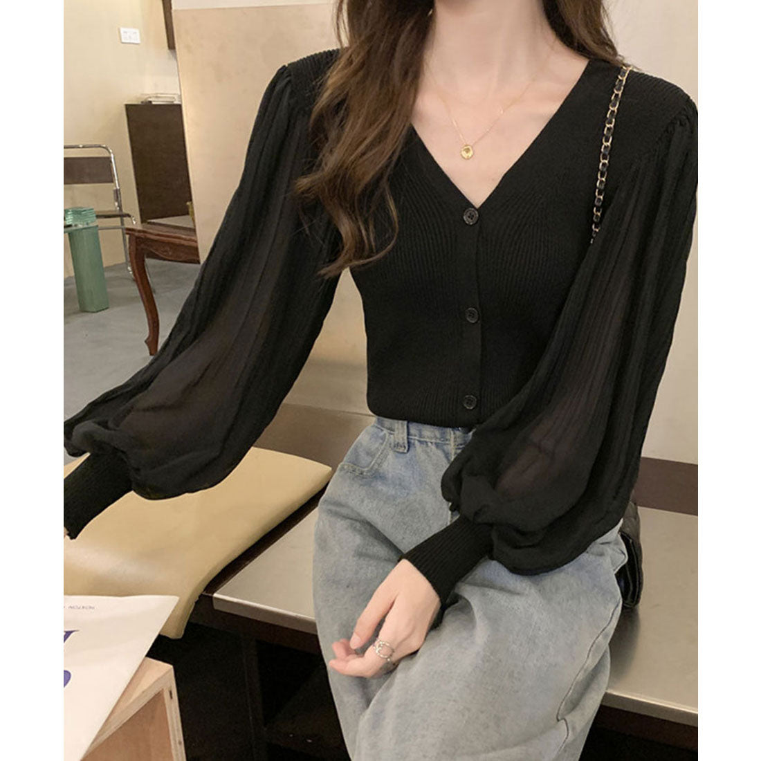 ニットカーディガンボリューム袖Vネック ブラック