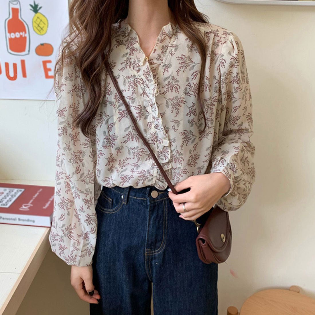 襟フリル シースルー 花柄ブラウス 女性,アイボリー