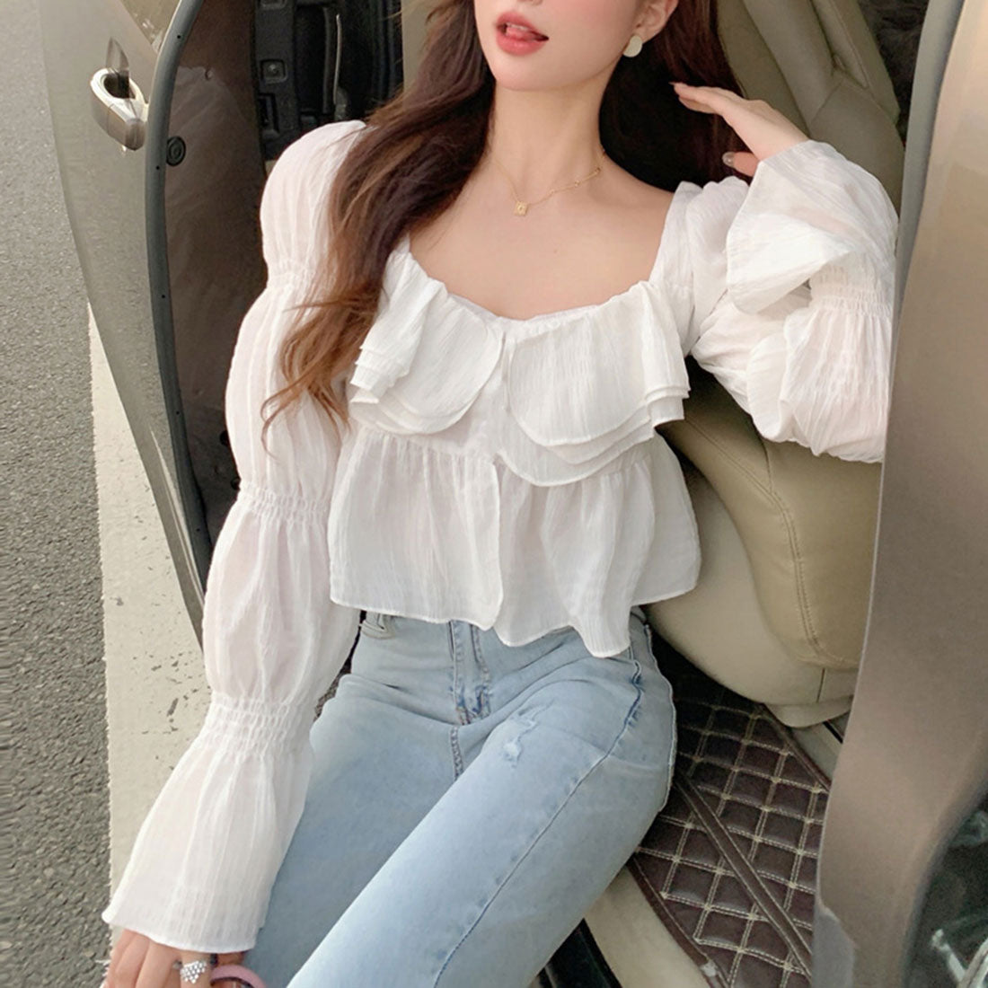 ブラウス スクエアネック 胸元フリル