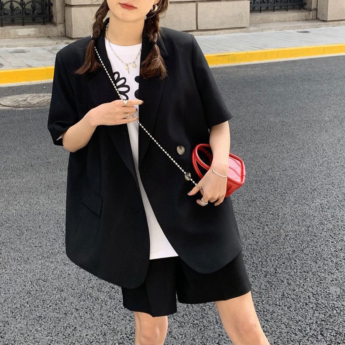 Short sleeve jacket and shorts set for summer