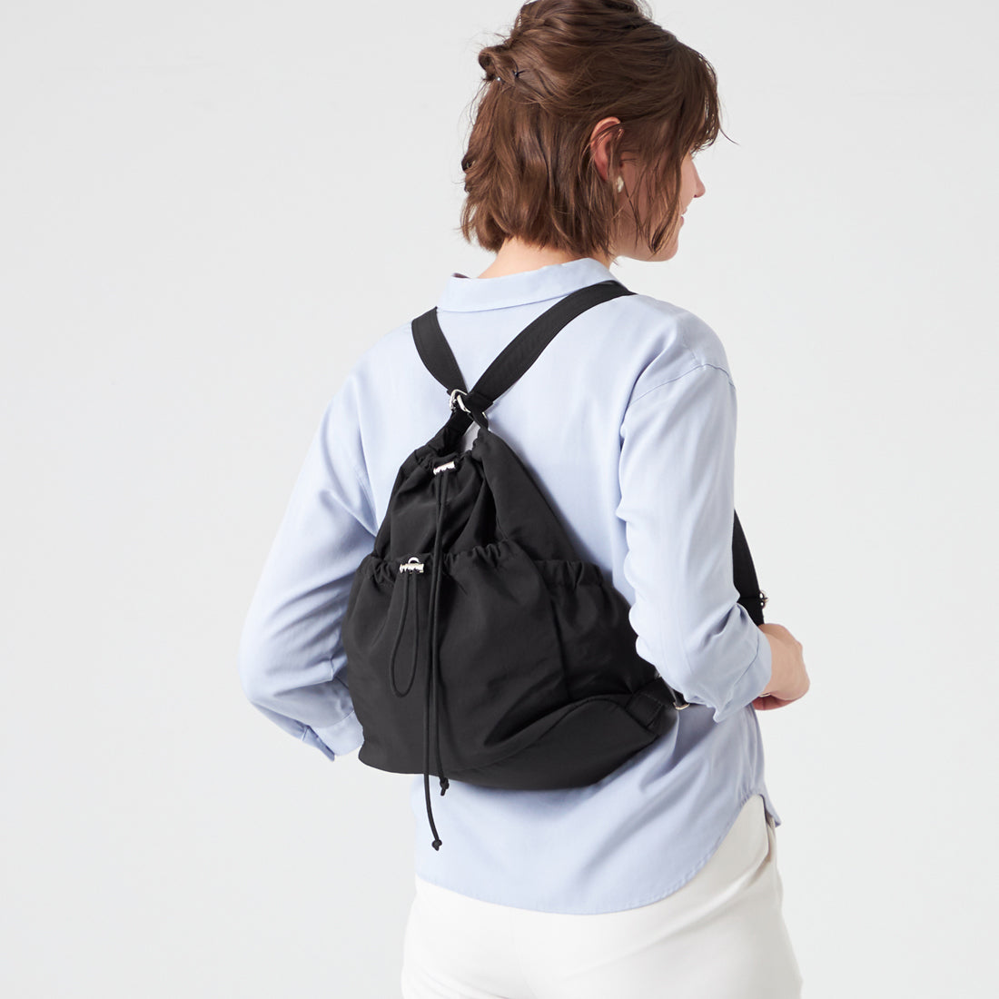 Monicaページ Monica Crinkle nylon drawstring 2-way bag