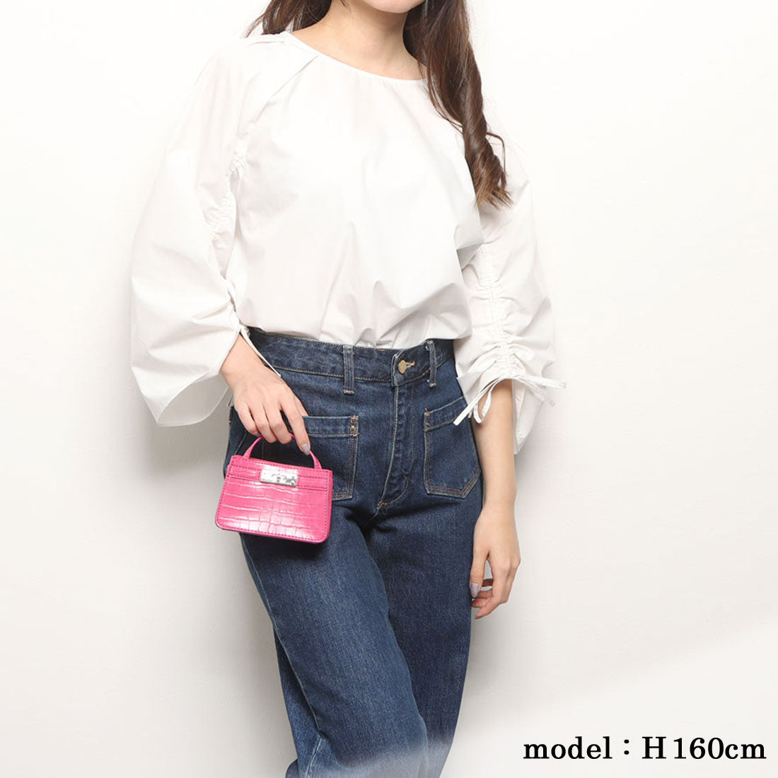 モニカ MONICA マイクロチェーンバッグ (ブラック) ブラック