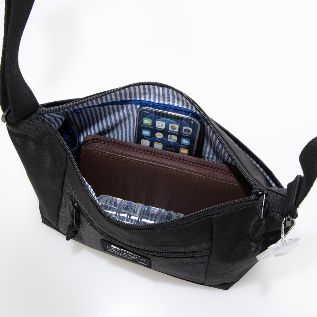 モズ moz 三日月型ショルダーバッグ (07.トリコロール) 07.トリコロール