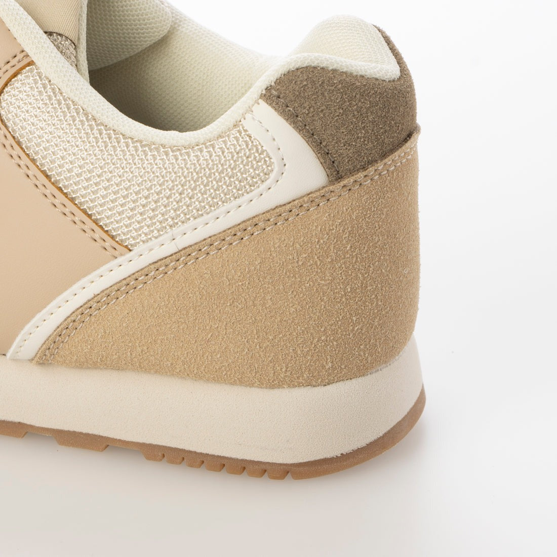 moz カジュアルロゴスニーカー MOZ-200