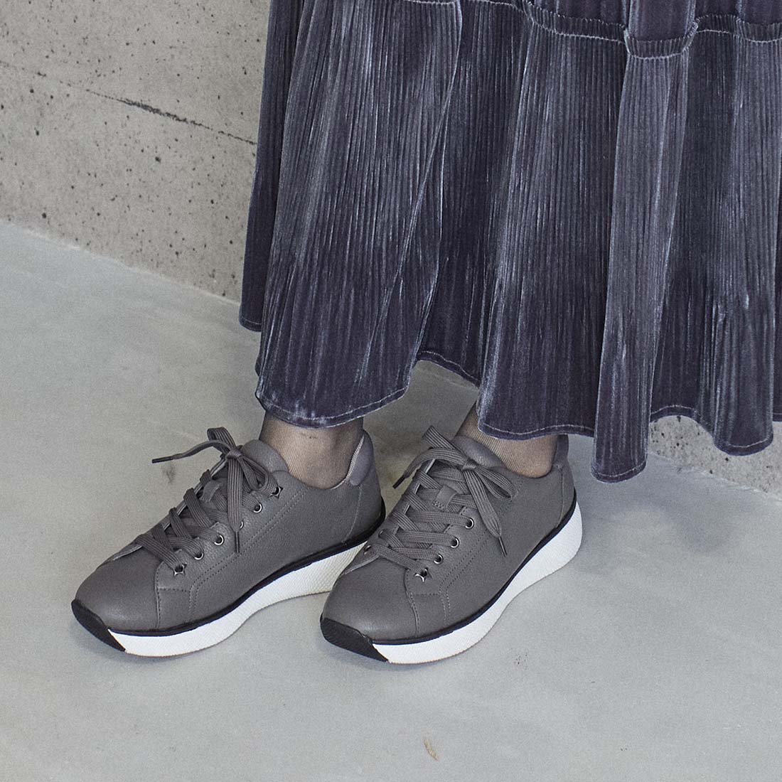 モード エ ジャコモ MODE ET JACOMO 【軽量】レースアップ厚底スニーカー (グレー) グレー
