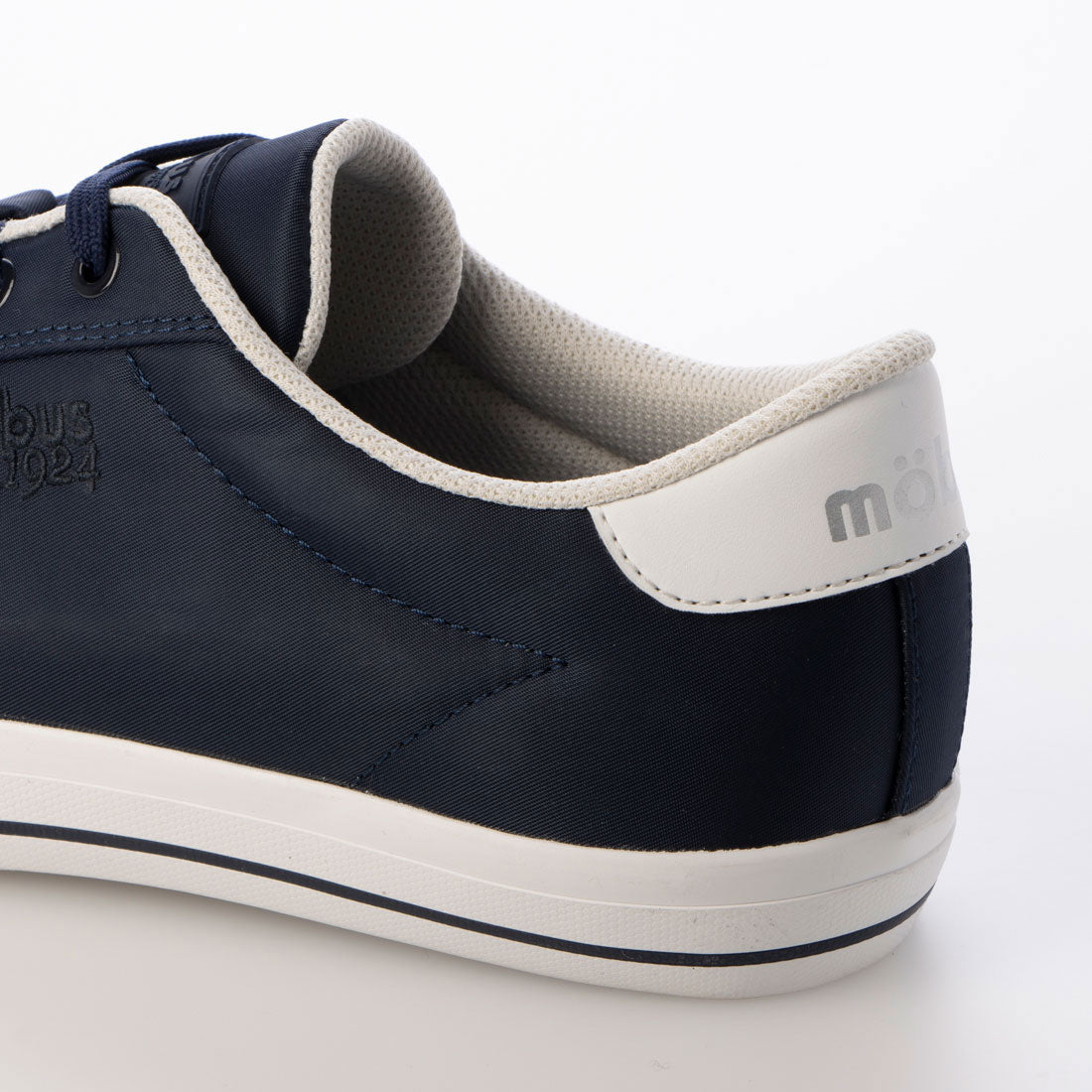 モーブス mobus【レイン対応】NECKAR WR