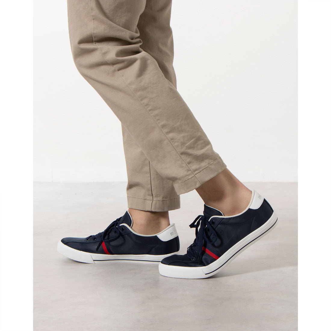 モーブス mobus【レイン対応】NECKAR WR