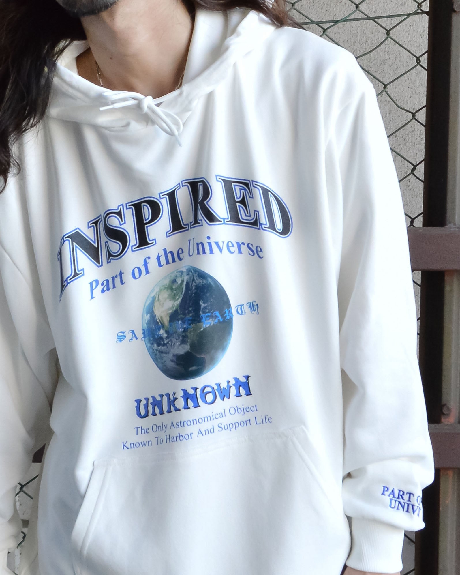 モディッシュガゼ MODISH GAZE INSPIREDロゴ裏毛パーカー,オフホワイト