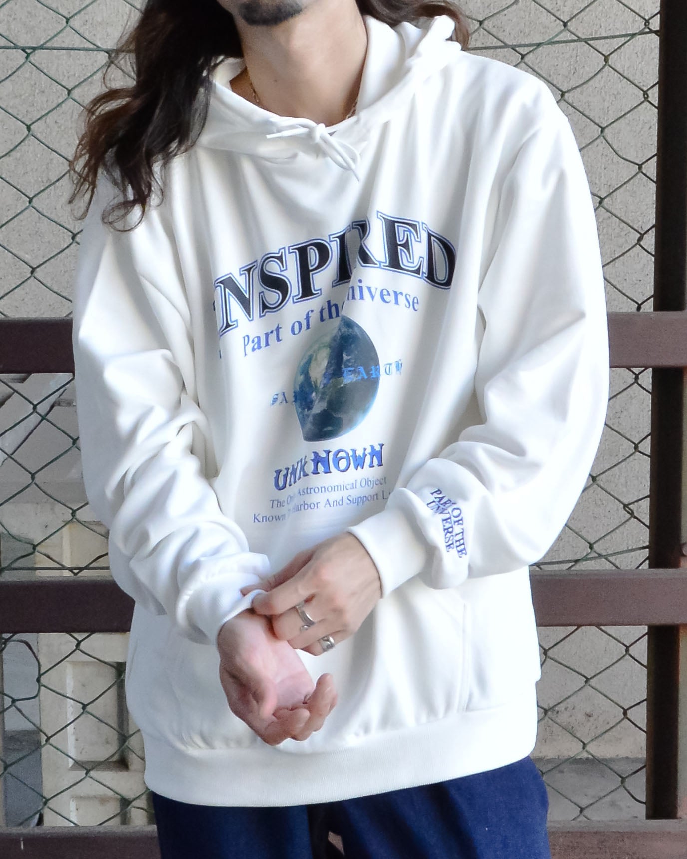 モディッシュガゼ MODISH GAZE INSPIREDロゴ裏毛パーカー