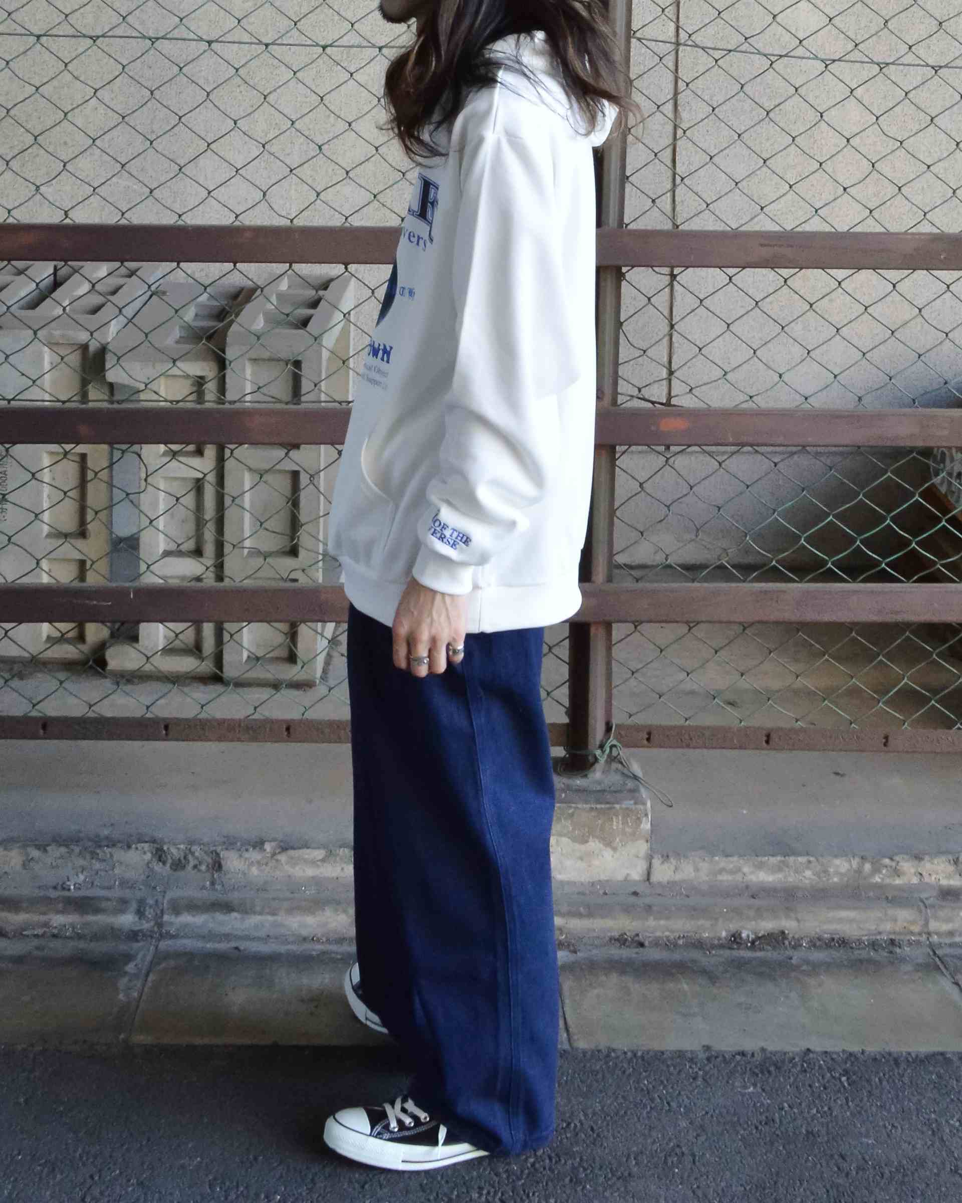 モディッシュガゼ MODISH GAZE INSPIREDロゴ裏毛パーカー