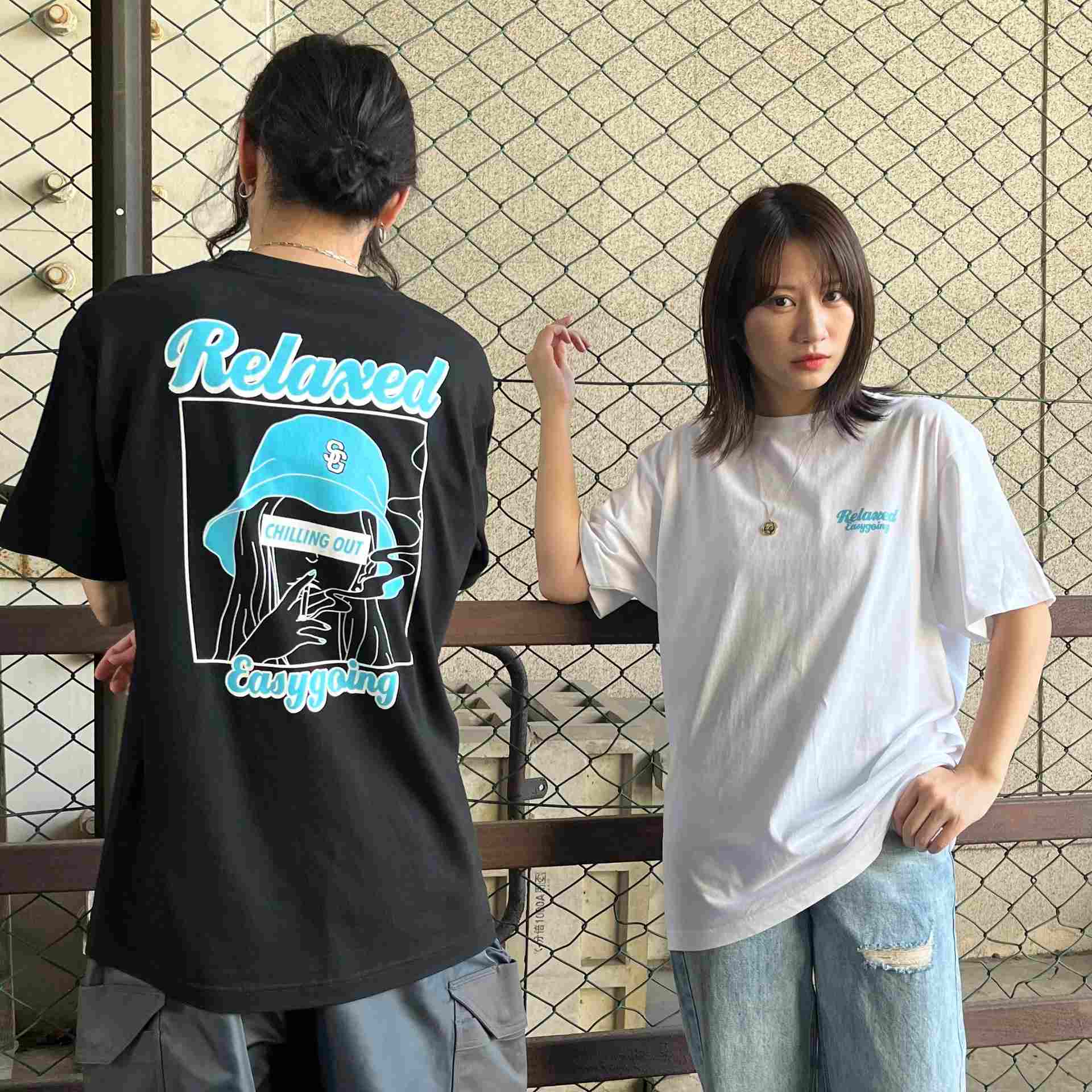 MODISH GAZE Smoking Girl Relaxed Short Sleeve T-Shirt