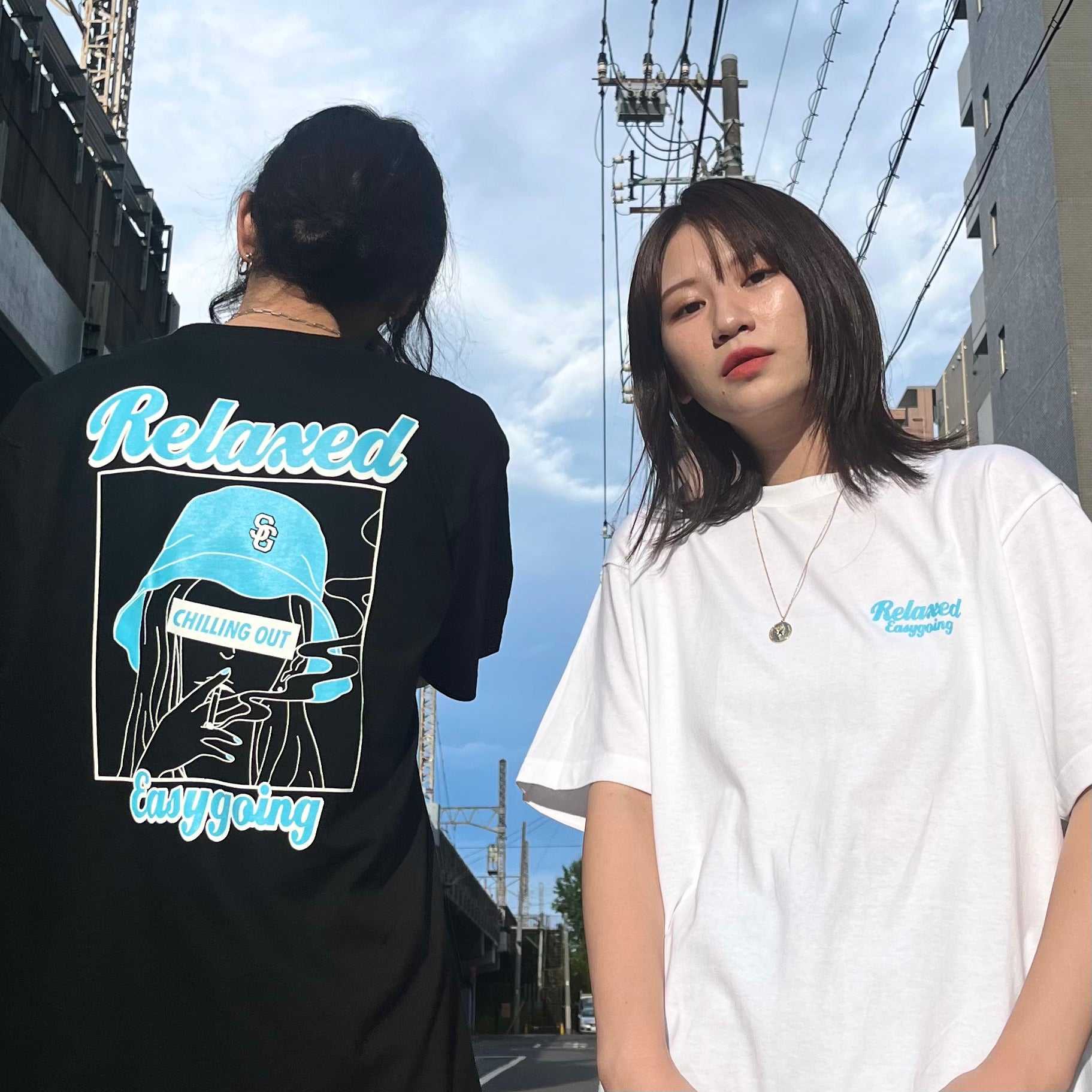 MODISH GAZE Smoking Girl Relaxed Short Sleeve T-Shirt