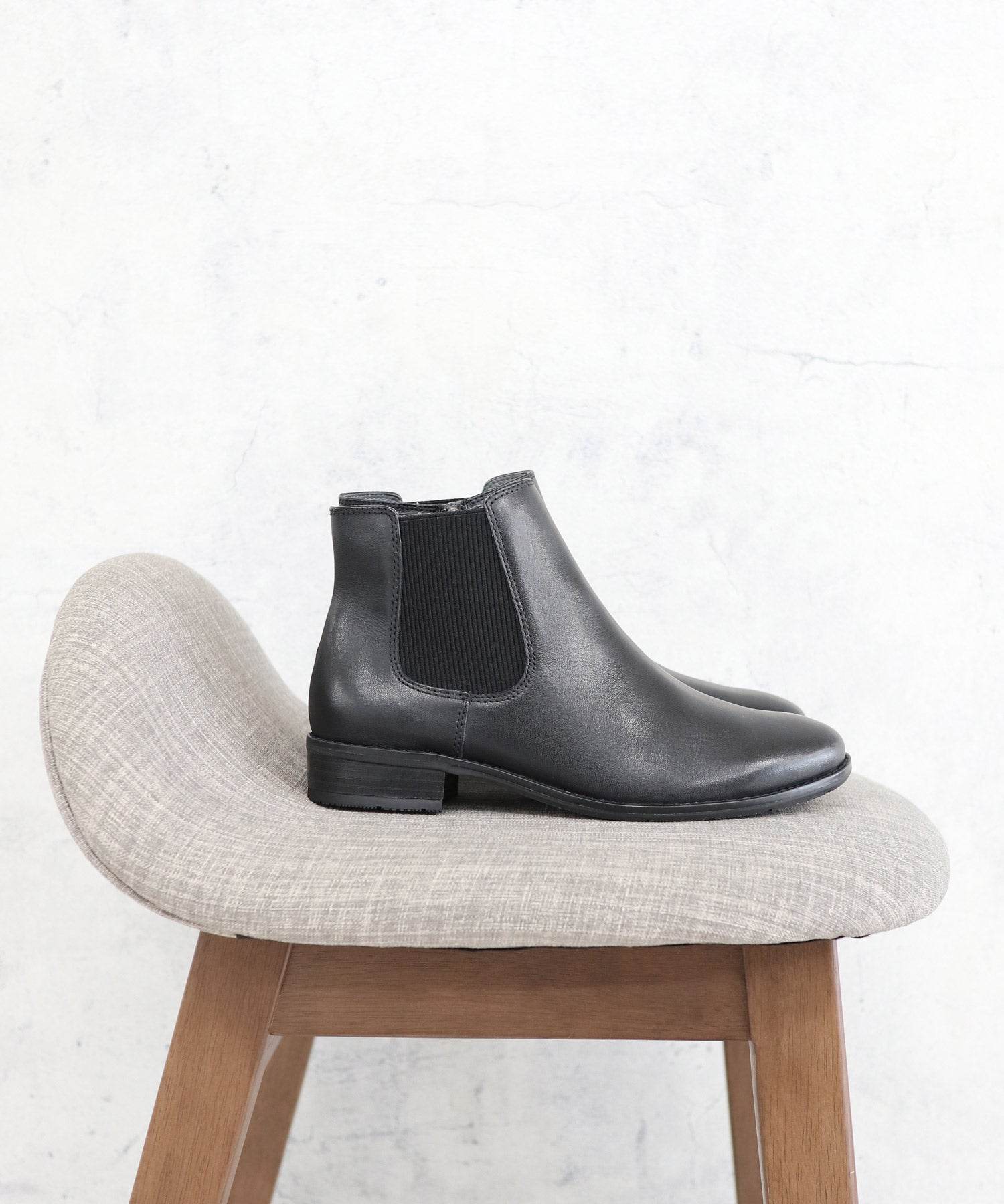 モード カオリ MODE KAORI 【本革】 【撥水 防滑】ショートサイドゴアブーツ 21472 (ブラック) ブラック