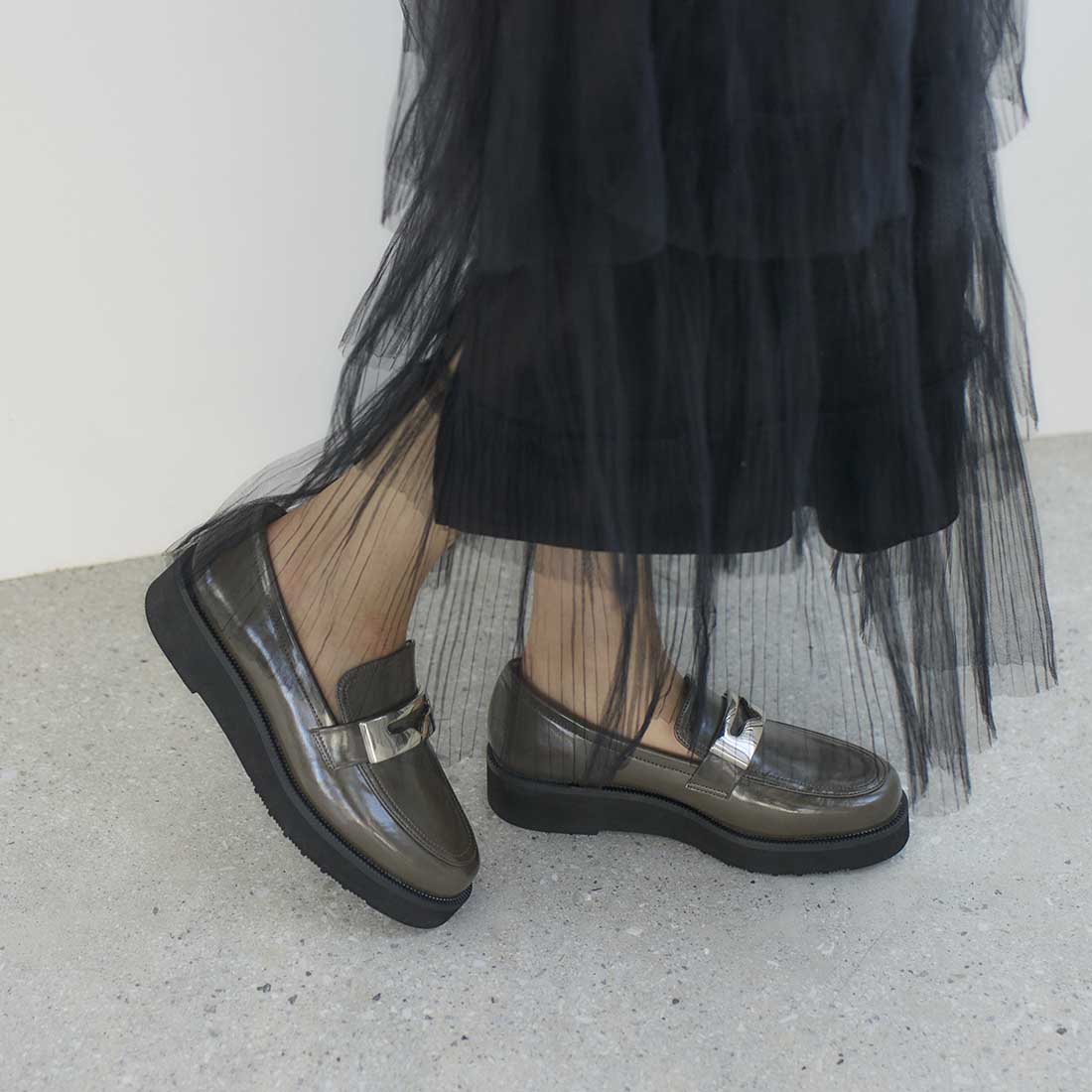 莫德·雅卡莫·卡里諾 MODE ET JACOMO carino 【雨天適用】厚底金屬裝飾樂福鞋