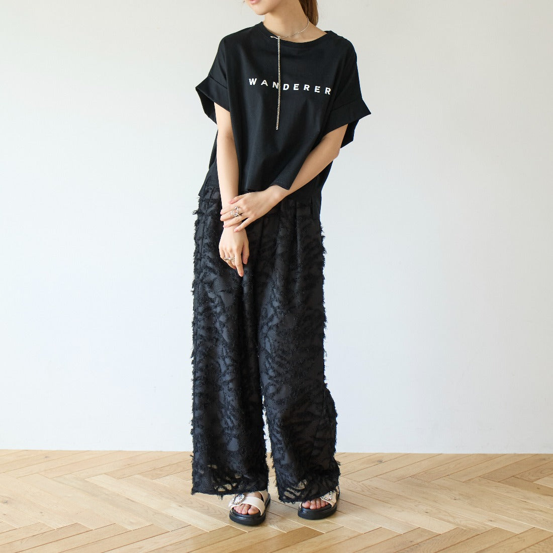 モード エ ジャコモ カリーノ MODE ET JACOMO carino 厚底ビジューバックルサンダル (アイボリー) アイボリー