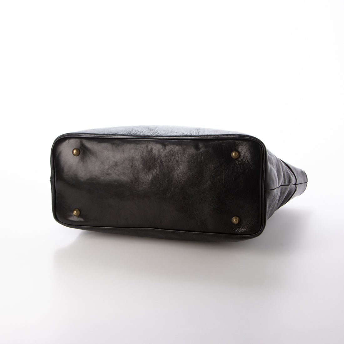 在意大利製造的四室男子包