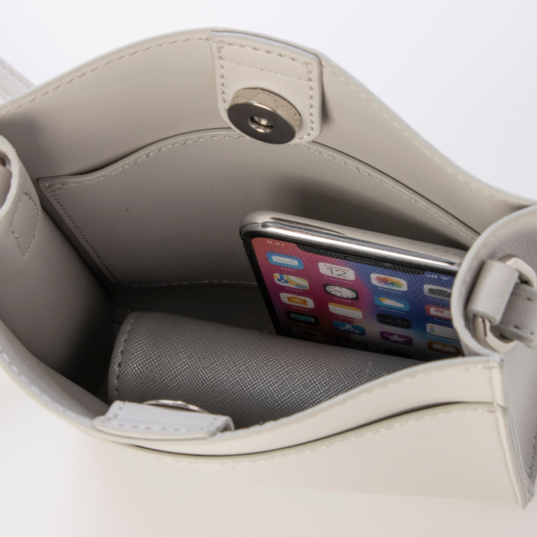 モノコムサ MONO COMME CA 〔モノコムサ〕 コンパクトスクエアショルダー