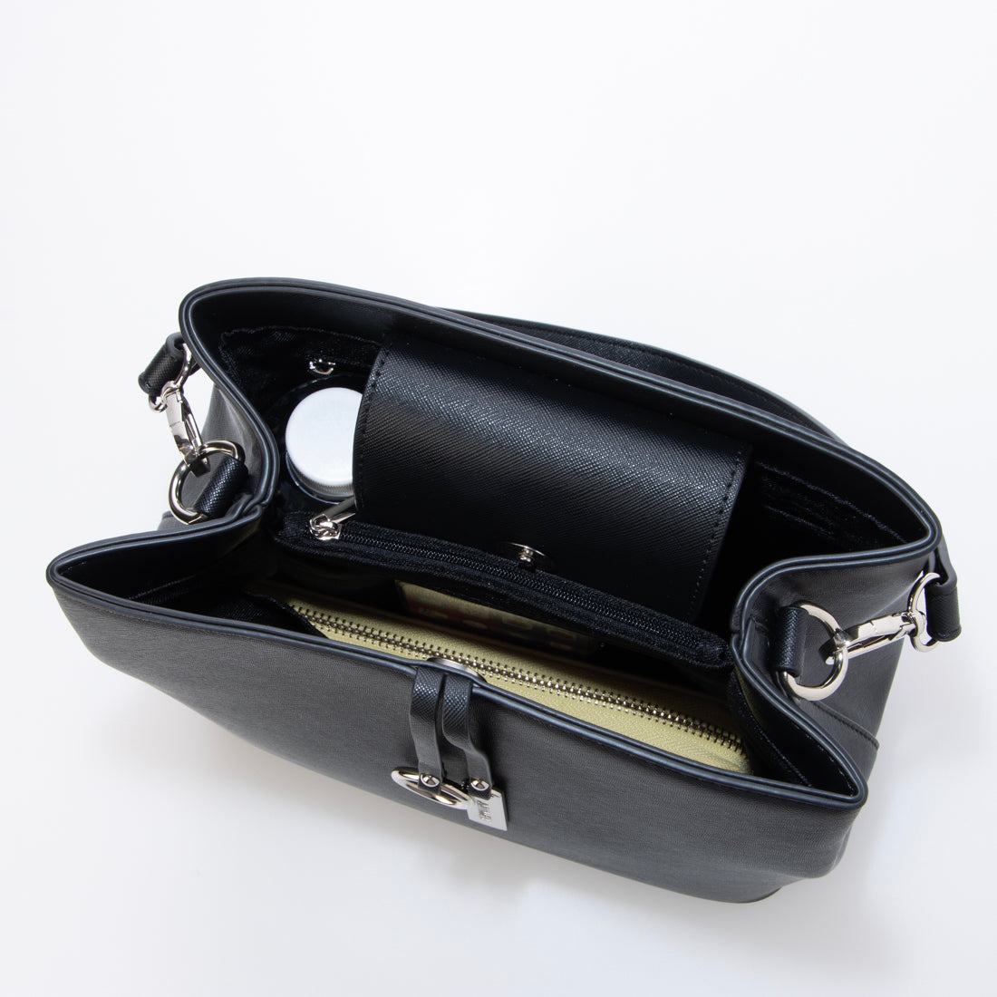 モノコムサ MONO COMME CA 〔モノコムサ〕 ロゴプレート ミニバッグ (ブラック) ブラック