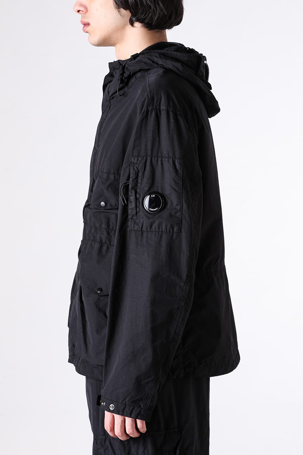シーピーカンパニー C.P. COMPANY Flatt Nylon Goggle Jacket (Black) Black
