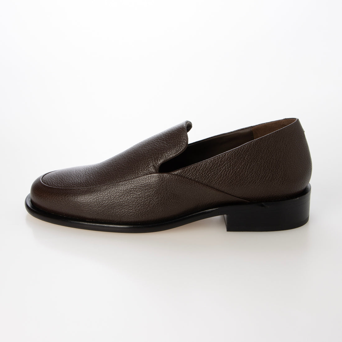 ジェイヴィエーエム JVAM ラウンドトウレザースリッポンシューズ (ブラック) ブラック