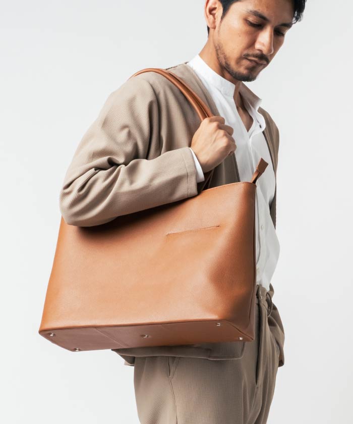 MURA シュリンクレザー シンプル スマホポケット トートバッグ,キャメル