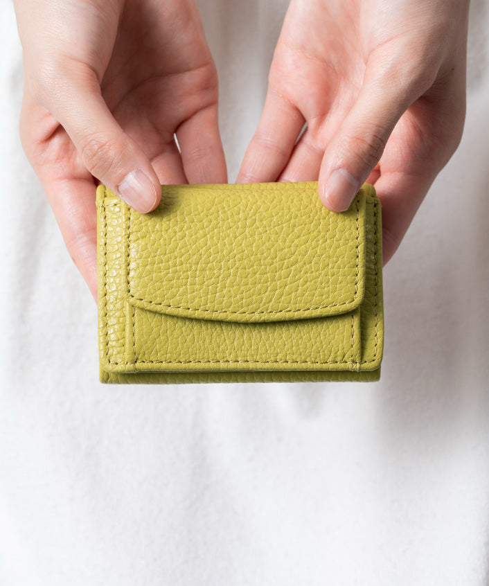 ムラ MURA ミニ財布 三つ折り レディース 本革 スキミング防止機能 財布 (ピスタチオイエロー) ピスタチオイエロー