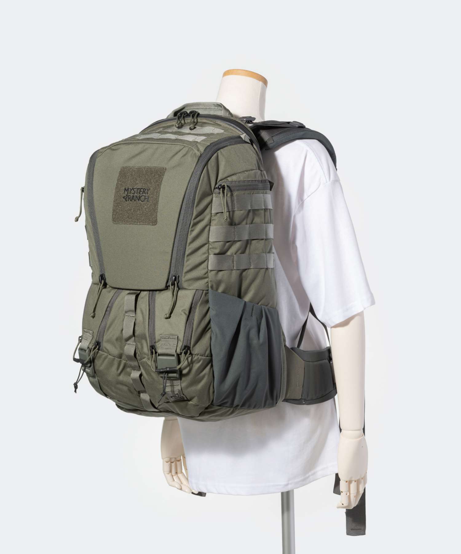 ミステリーランチ MYSTERY RANCH RIP RUCK 32 バックパック メンズ バック リュックサック タウンユース (ブラック) ブラック