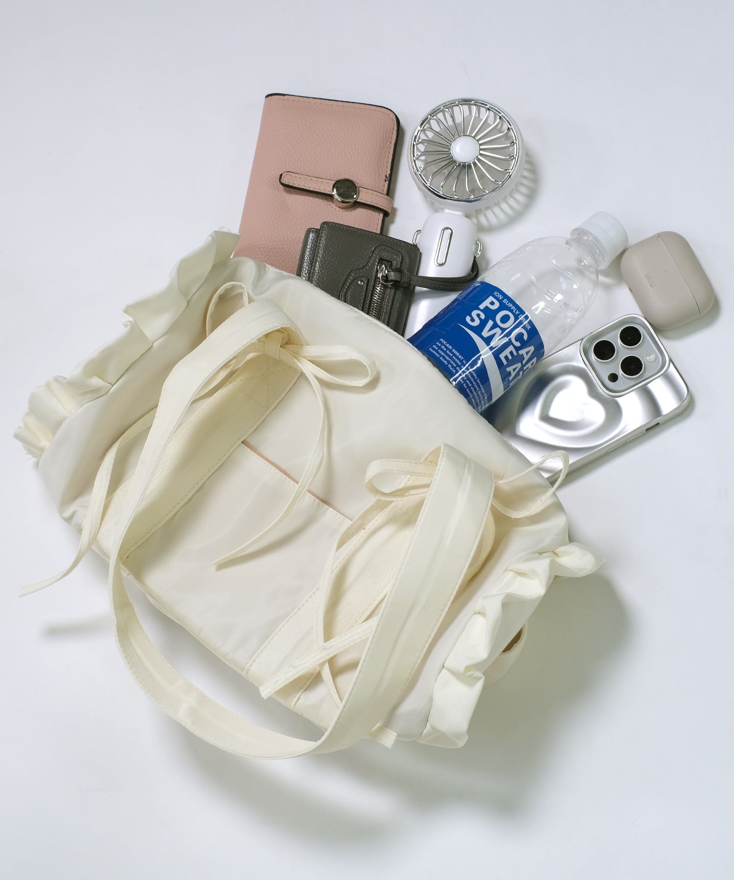 ショップニコニコ ShopNikoNiko リボンフリル ナイロン ボストンバッグ【即納】 フレンチガーリー かばん ハンドバッグ 横長バッグ 筒型バッグ 夏バッグ ダブルハンドル 軽量 蝶々結び レデ