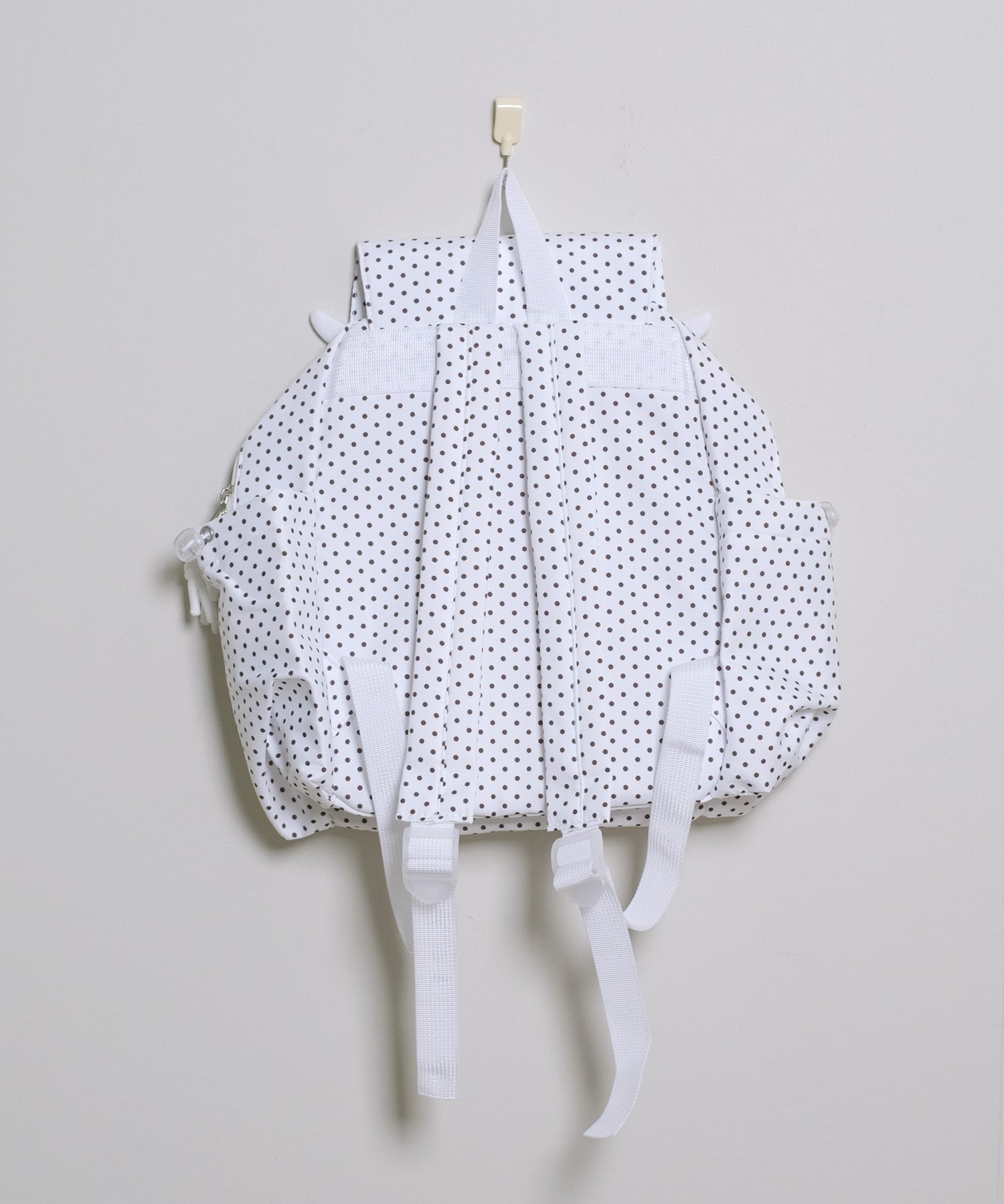 ショップニコニコ ShopNikoNiko ドット柄 クリアポケット付き リュックサック【即納】 韓国ストリート Y2Kファッション 韓国ガーリー A4 学生 旅行 オタ活 推し活バッグ 推し活リュック 痛バッグ (ブラック) ブラック