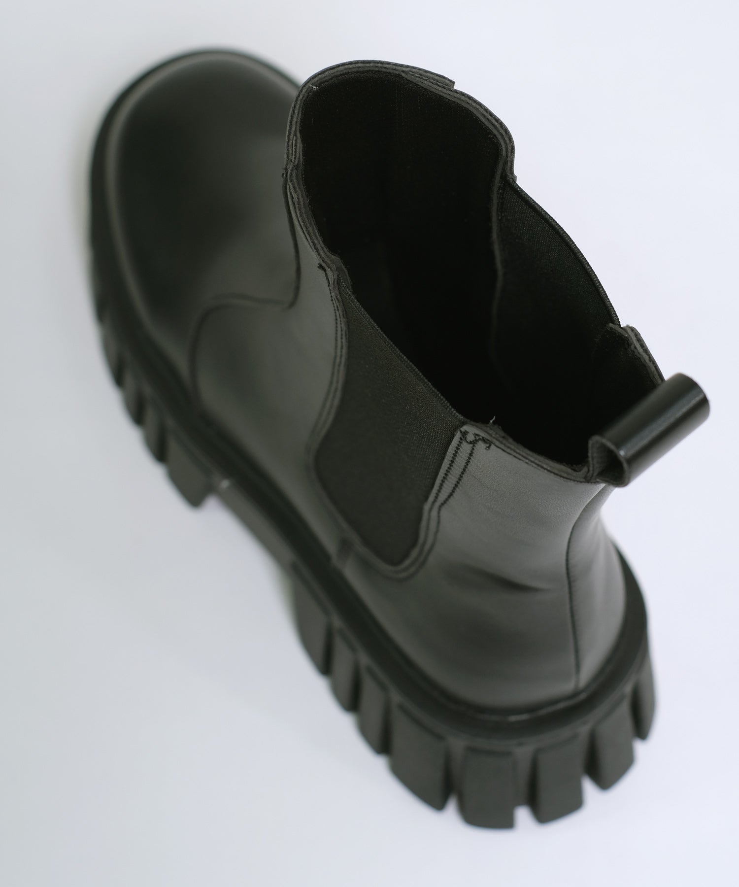 ショップニコニコ ShopNikoNiko ボリュームソール 厚底サイドゴア チェルシーブーツ【11月初旬】韓国ファッション 韓国カジュアル シューズ 靴 ブーツ トラックソール 楽ちん 歩きやすい