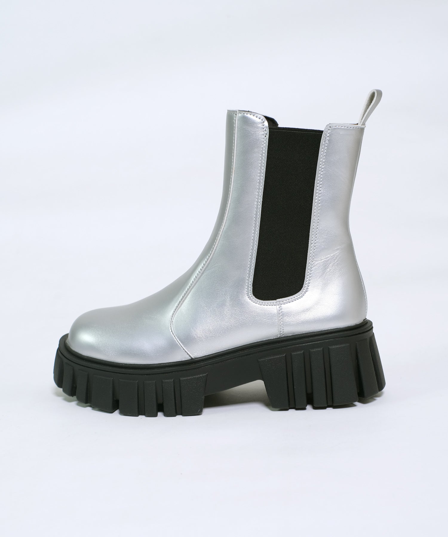 ショップニコニコ ShopNikoNiko ボリュームソール 厚底サイドゴア チェルシーブーツ【11月初旬】韓国ファッション 韓国カジュアル シューズ 靴 ブーツ トラックソール 楽ちん 歩きやすい