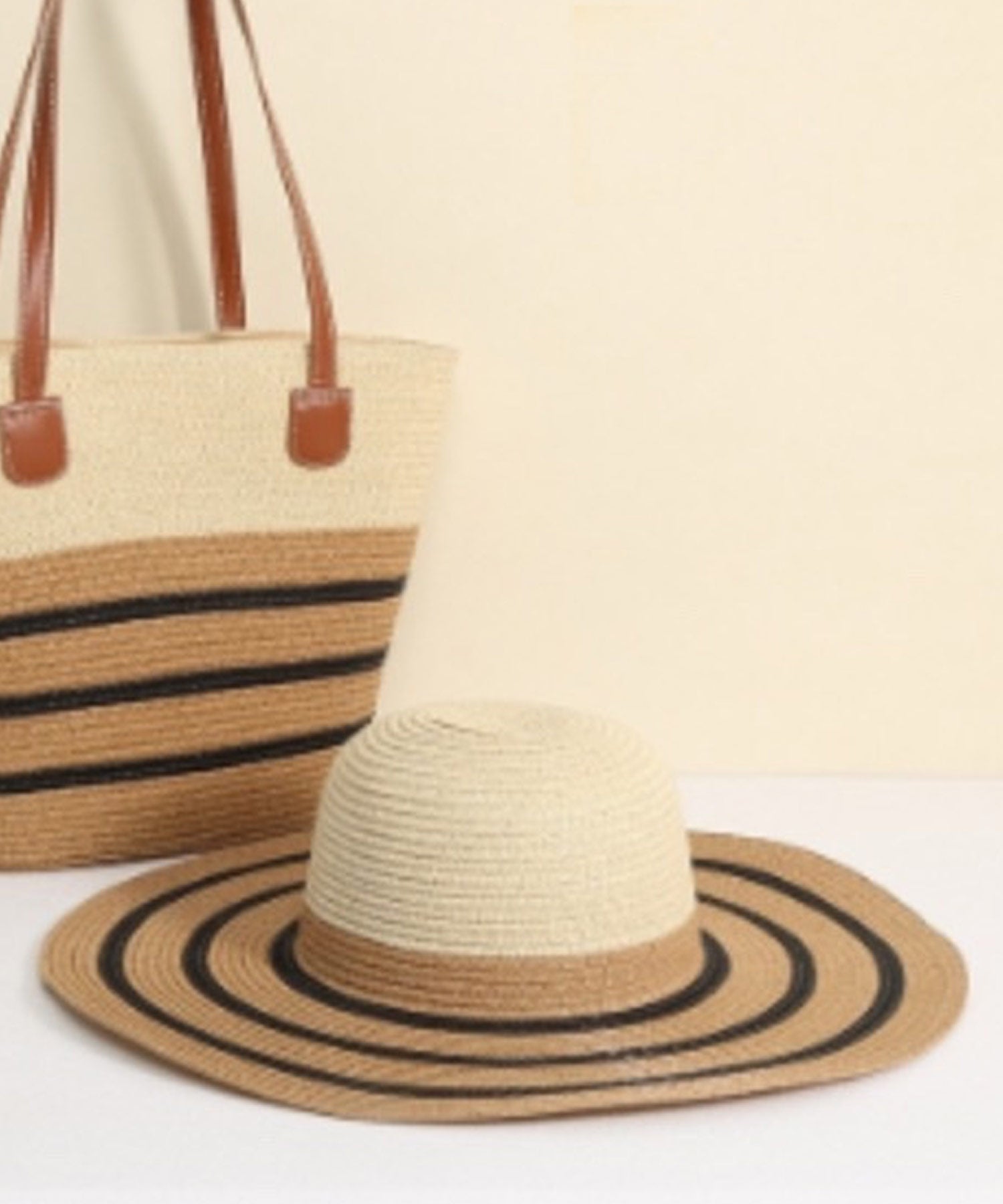 ショップニコニコ ShopNikoNiko つば広 ペーパー編み 麦わら帽子【即納】韓国カジュアル アウトドア キャンプ 海 ビーチ リゾート プール 帽子 ペーパーハット ストローハット ハット ストロー編み (ブラウン) ブラウン