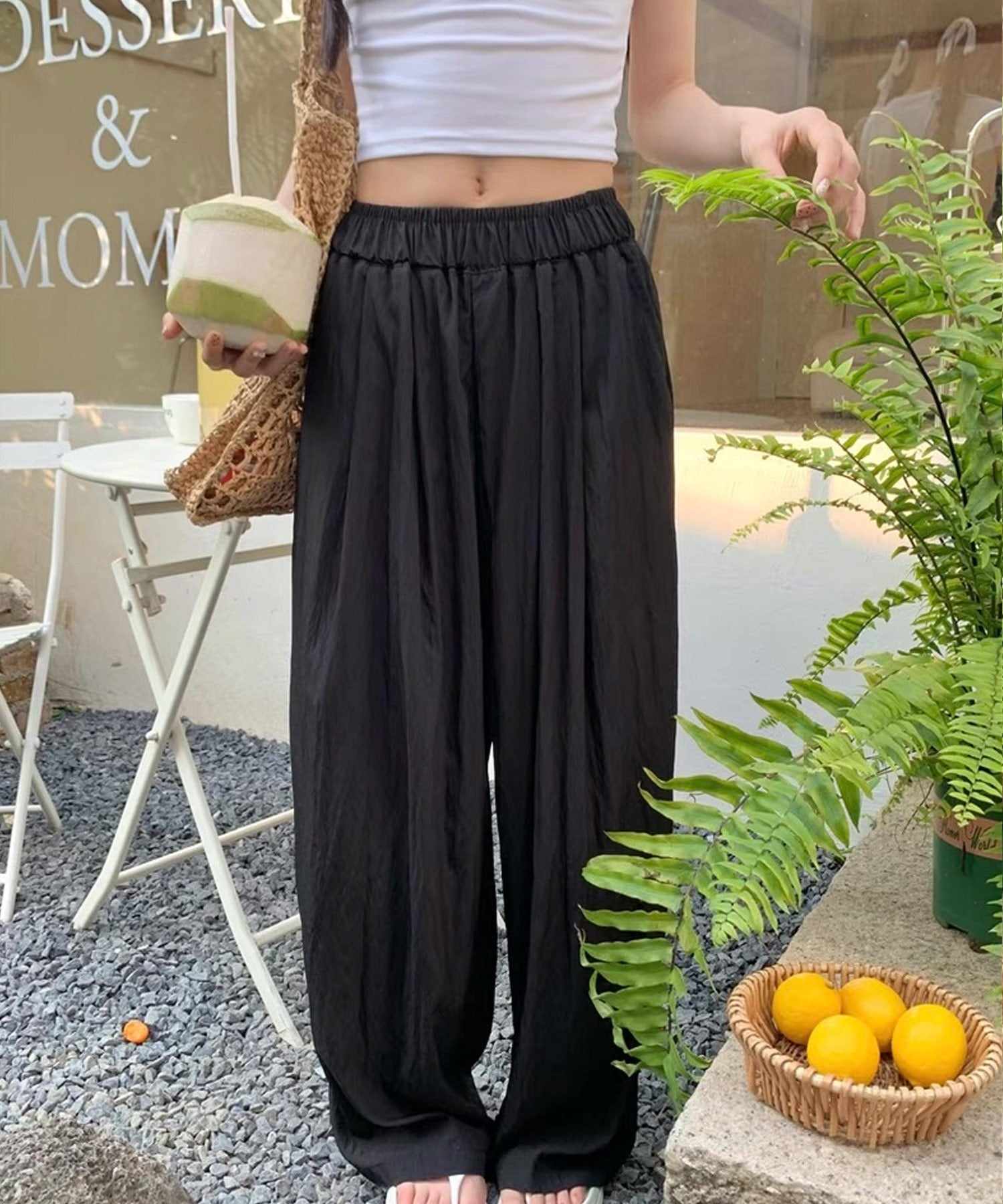 ショップニコニコ ShopNikoNiko シワ加工 リラックス ワイドパンツ【即納】韓国カジュアル 海外ガール 春 夏 秋 冬 空港コーデ ボトムス ロング丈 ハイウエスト ウエストゴム 高身長 美脚 脚長効果 (ブラック) ブラック