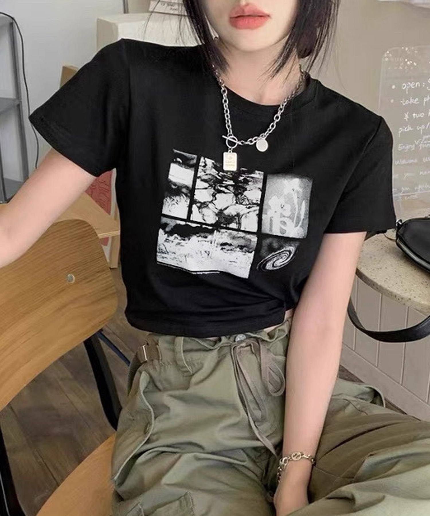 ショップニコニコ ShopNikoNiko モノクロフォトプリント ショート丈 チビTシャツ ma 【即納】韓国カジュアル トップス Tシャツ チビT クロップド丈 ミニ丈 フォトプリント レトロプリント ブラック (ブラック) ブラック