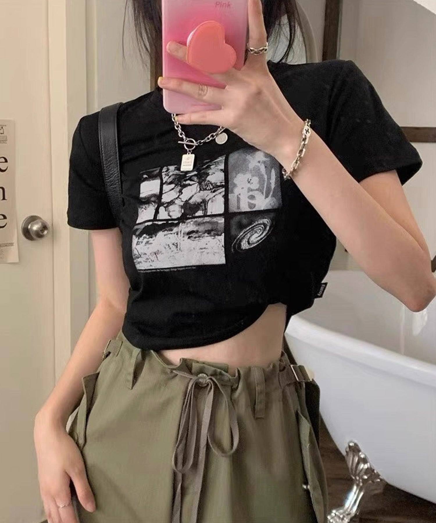 ショップニコニコ ShopNikoNiko モノクロフォトプリント ショート丈 チビTシャツ ma 【即納】韓国カジュアル トップス Tシャツ チビT クロップド丈 ミニ丈 フォトプリント レトロプリント ブラック (ブラック) ブラック