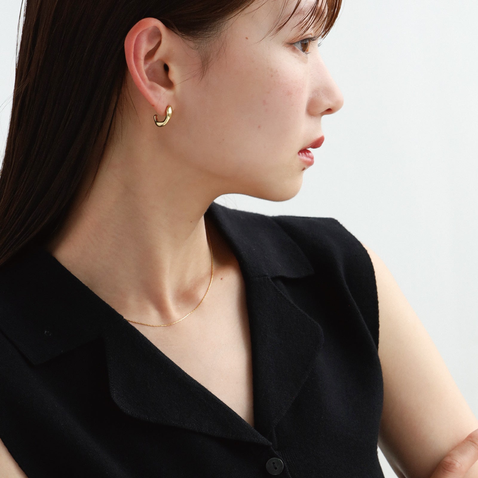 ノエルマーケット Noelmarket ピアス 金属アレルギー対応 s925 小ぶり つけっぱなし 18kコーティング シンプル フープピアス (艶あり:シルバー) 艶あり:シルバー